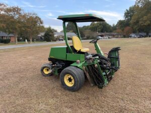 3235a John Deere fairway mower