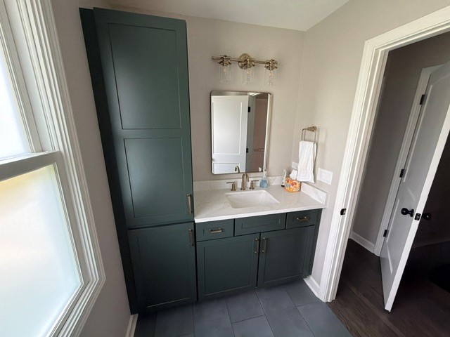 Intern-House-Bathroom