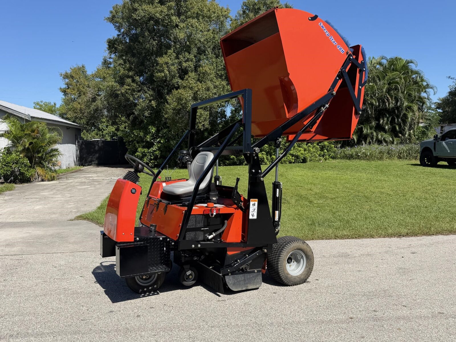 SMITHCO SWEEP STAR 48H only 50 hours