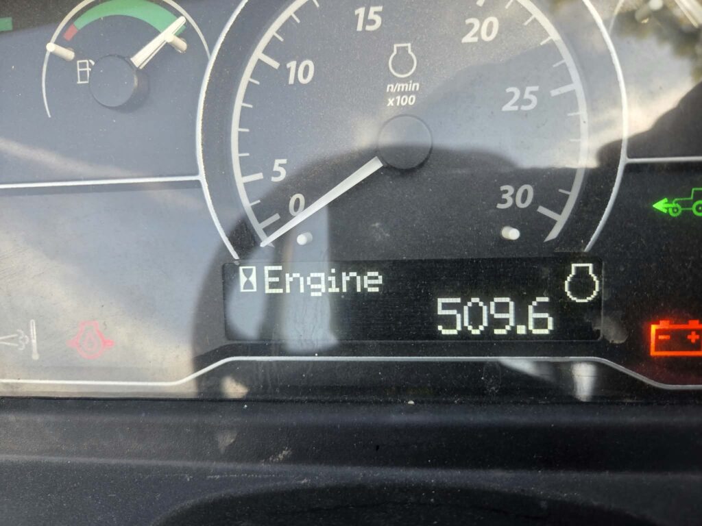 y6
