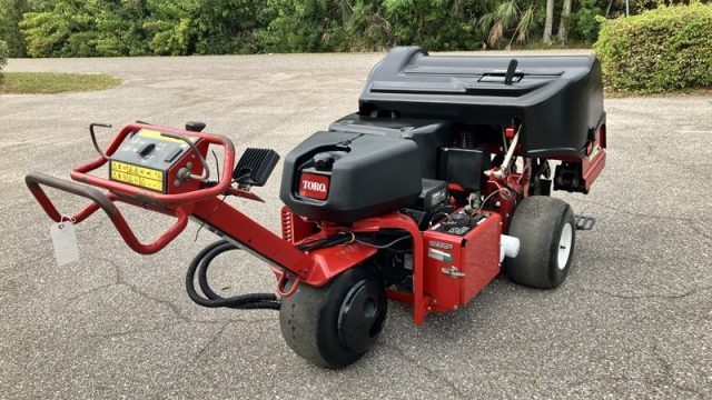 2011_Toro_Procore_648_Used_walkbehind_Greens_Aerator_Statewide_Turf_Equipment_50A-107(6).jpg.e1029be6e54f0452043d0350b29bf4d7.jpg