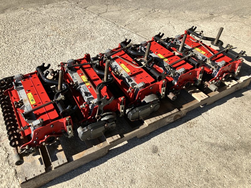 2012_Toro_Used_11Blade_Reels_03695_Statewide_Turf_Equipment_500T-142(4).jpg.9411f923f305467e27b9b4c9a6d840ec.jpg