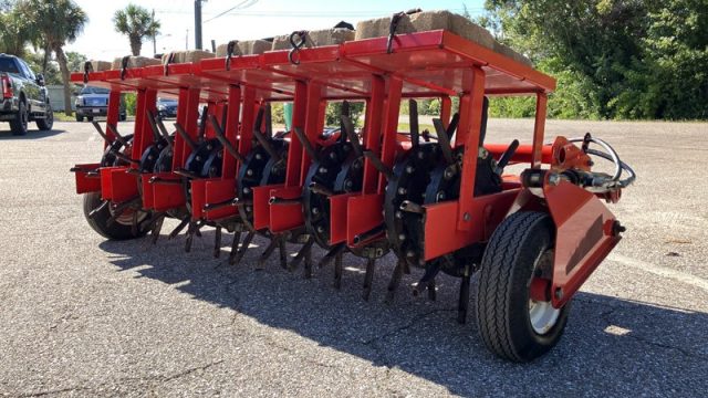 2014_Agrimetal_720_Used_Pulltype_Fairway_Aerator_Statewide_Turf_Equipment_50A-103(2).jpg.55a0e1ea489fa49a974a4d35bac9f17a.jpg