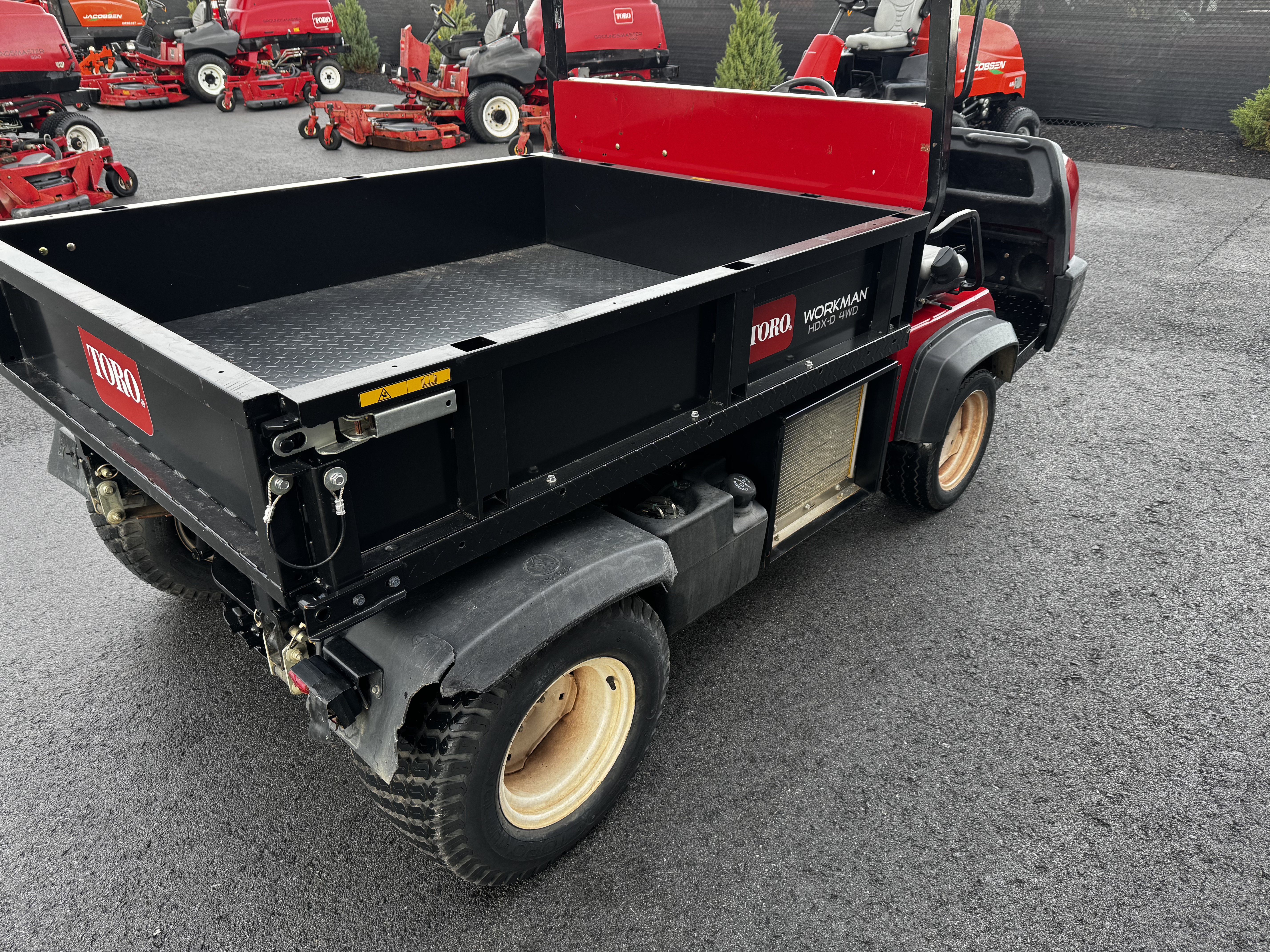 2015-Toro-Workman-HDX-Diesel-4×4-5.jpg.ca9221496618b7cb635be8981b20f41d.jpg