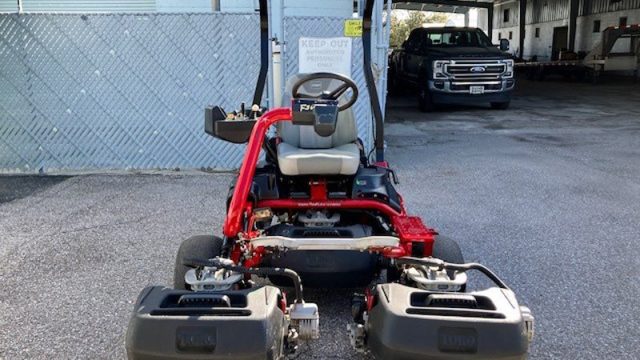 2019_Toro_Greensmaster_3320_Used_Greens_Mower_Statewide_Turf_Equipment_250T-230(8).jpg.52a0b61588347deb2cc1b2dc8d918c4e.jpg