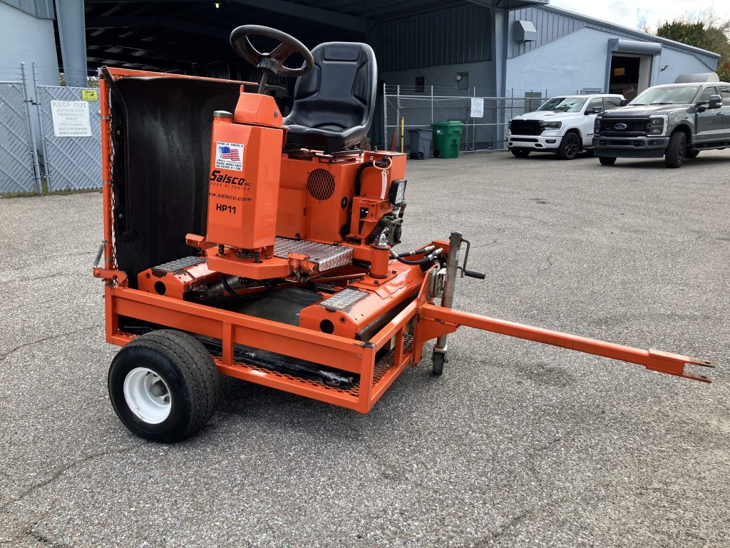 2020_Salsco_Used_Greens_Roller_Statewide_Turf_Equipment_350S-066(8).JPG.2c943418e7c99ac8d832356d5899100d.JPG