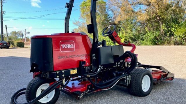 2020_Toro_GM_3500_D_Used_Rotary_Trim_Mower_Statewide_Turf_Equipment_550T-081(5).jpg.28c531a790313258279e845d63edfdd7.jpg