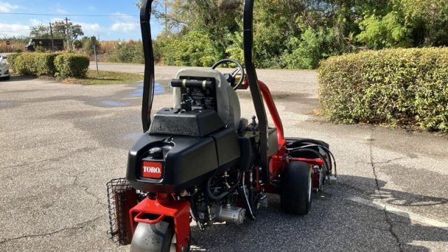 2020_Toro_Greensmaster_3150_Used_Greens_Mower_Statewide_Turf_Equipment_250T-227(7).jpg.c383f011c6f79f7bf09a3d9edee112e7.jpg