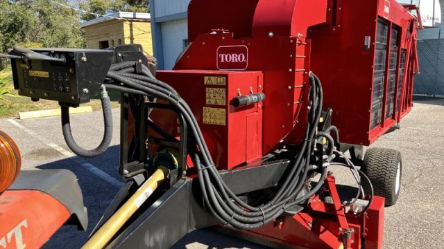 2020_Toro_Versa_Vac_Used_Sweeper_Vac_Statewide_Turf_Equipment_100V-028(1(7).jpg.454d1024ad3ed4c550c071762dc3bc54.jpg