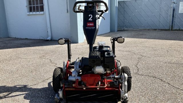 2021_Toro_1021_Used-Walking_Greensmower_Statewide_Turf_Equipment_300T-261(1).jpg.53474bafc311344c7d0c4f1918cc54e1.jpg