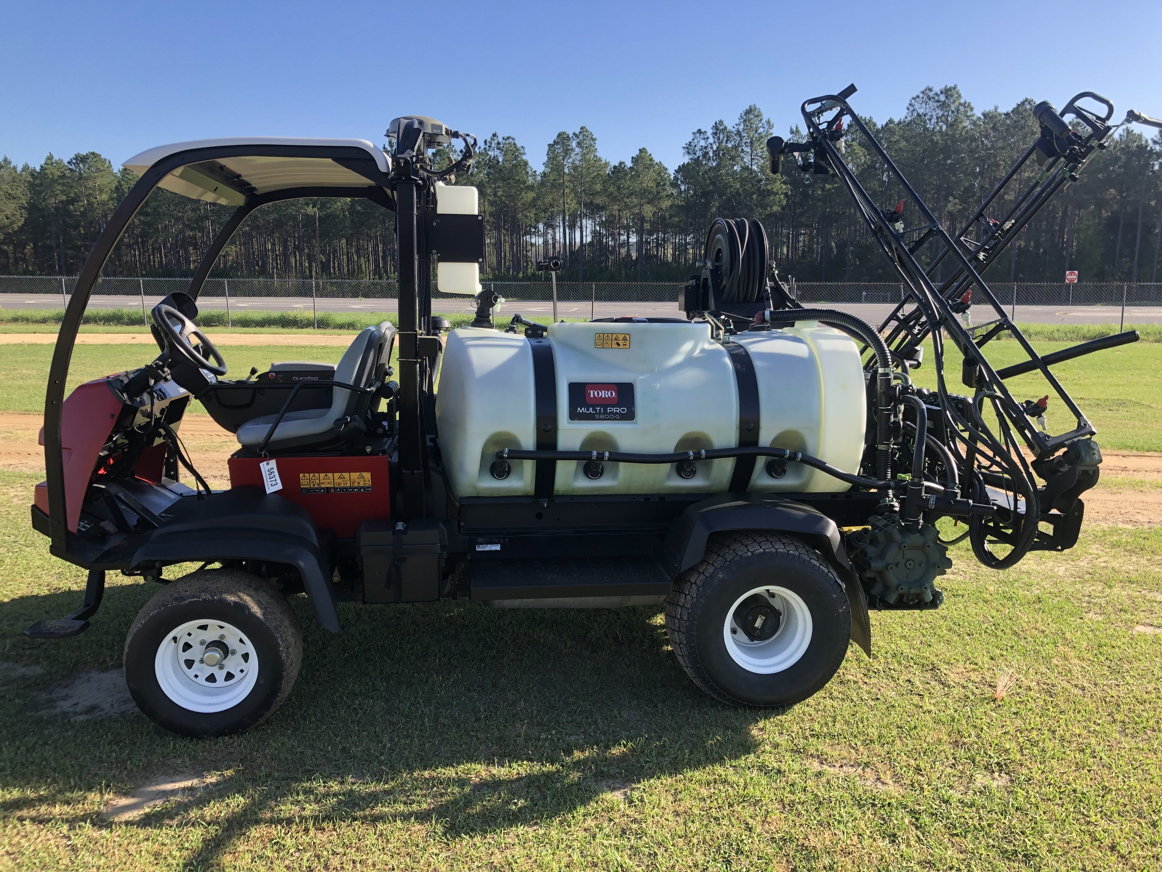 56373-Toro-sprayer(15).JPG.dd0fabaa74e696adc489e82006564b5e.JPG