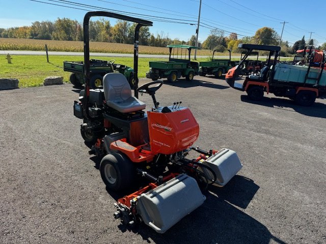 IMG_6454UsedJacobsenGreenkingIV-DGreensMowerforsale.jpg.f374160ed515ab5e0377e49cc1a8af38.jpg