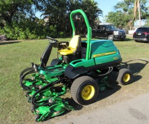 2016 John Deere TC 8800A