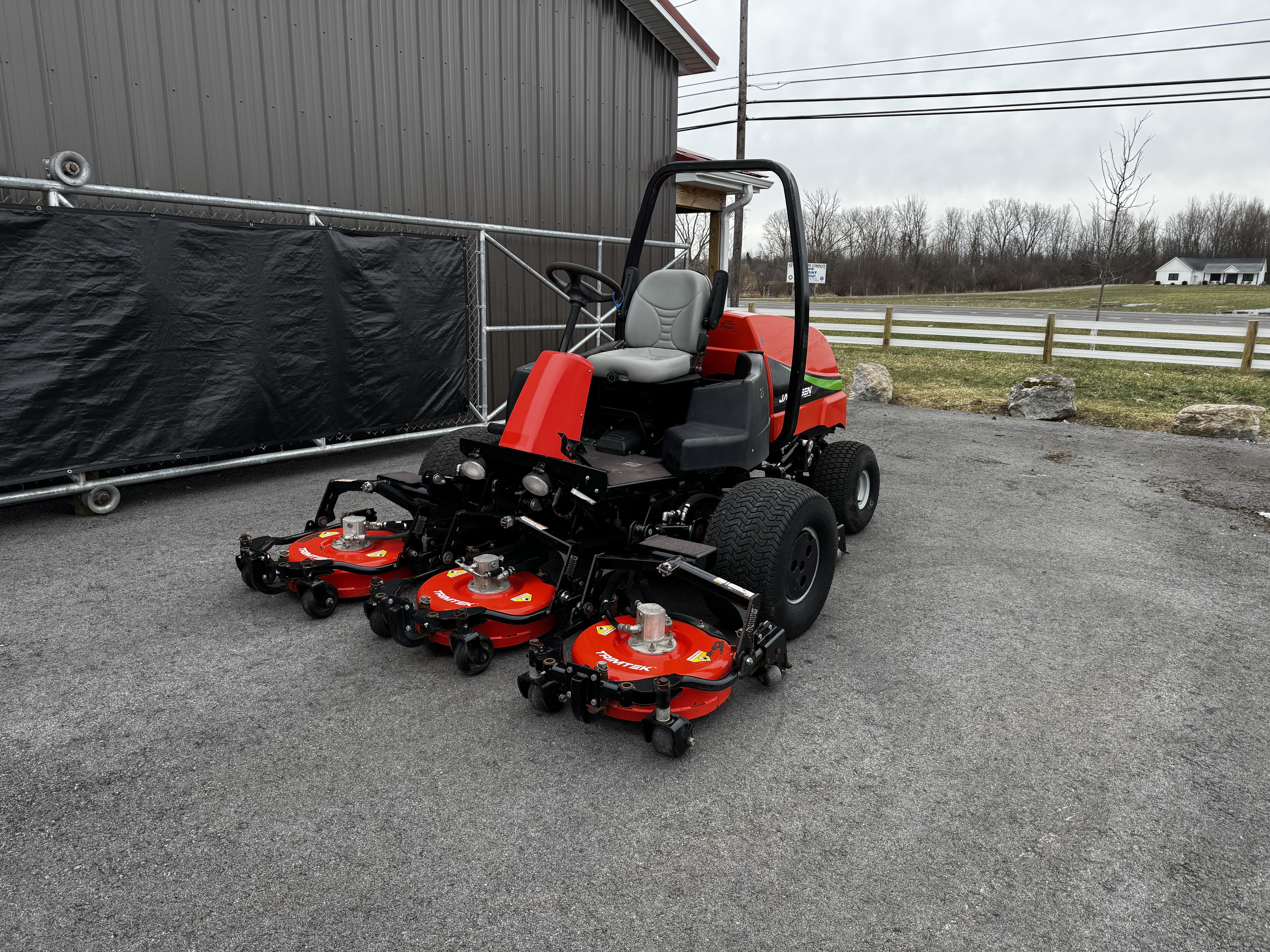 Jacobsen-AR522-Rough-Mower-3.jpg.df69dc6210e51d323666fc815aeefeb6.jpg