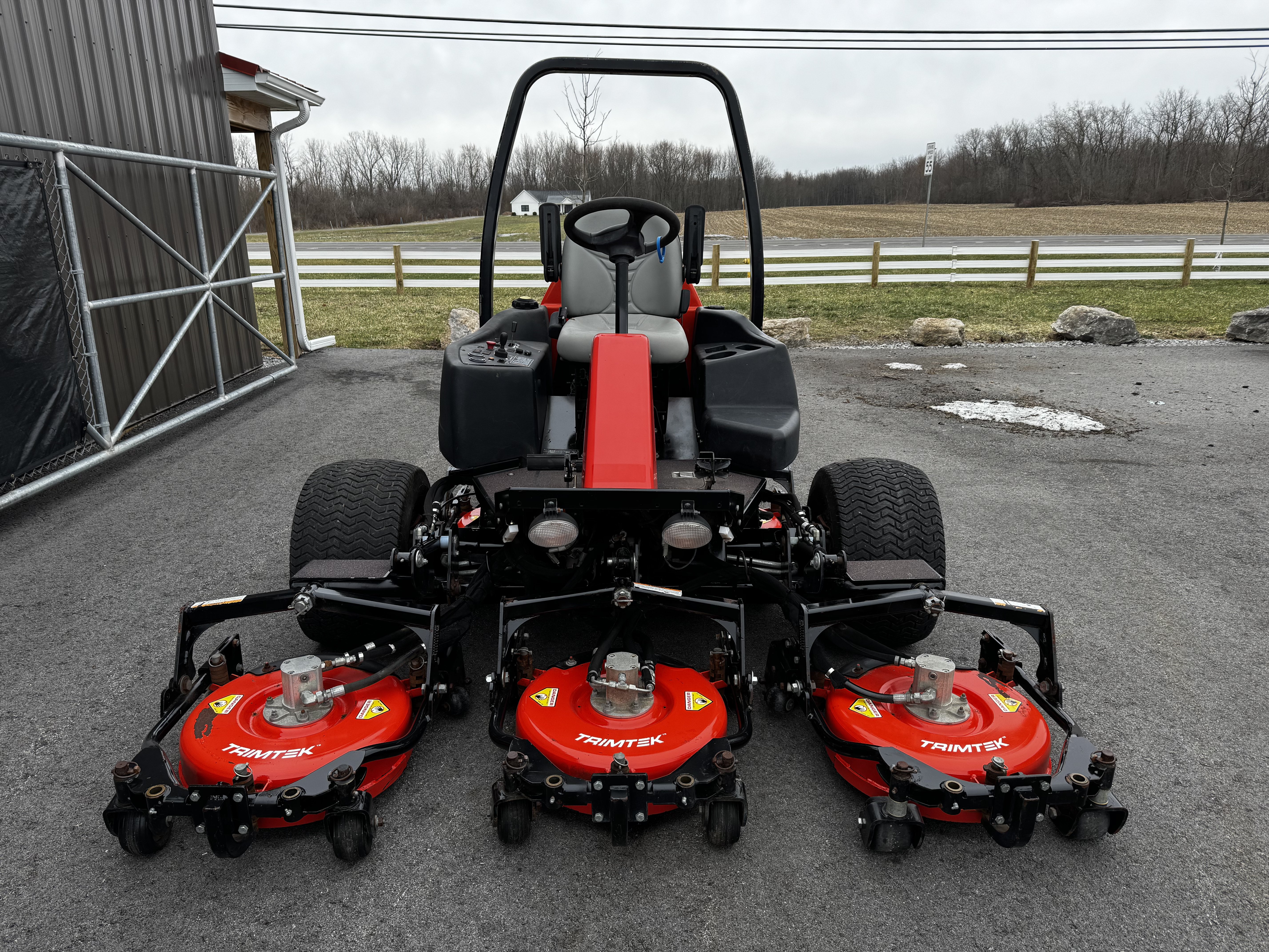 Jacobsen-AR522-Rough-Mower-4.jpg.9534b1ac913be4b958a046fbc76c32c0.jpg