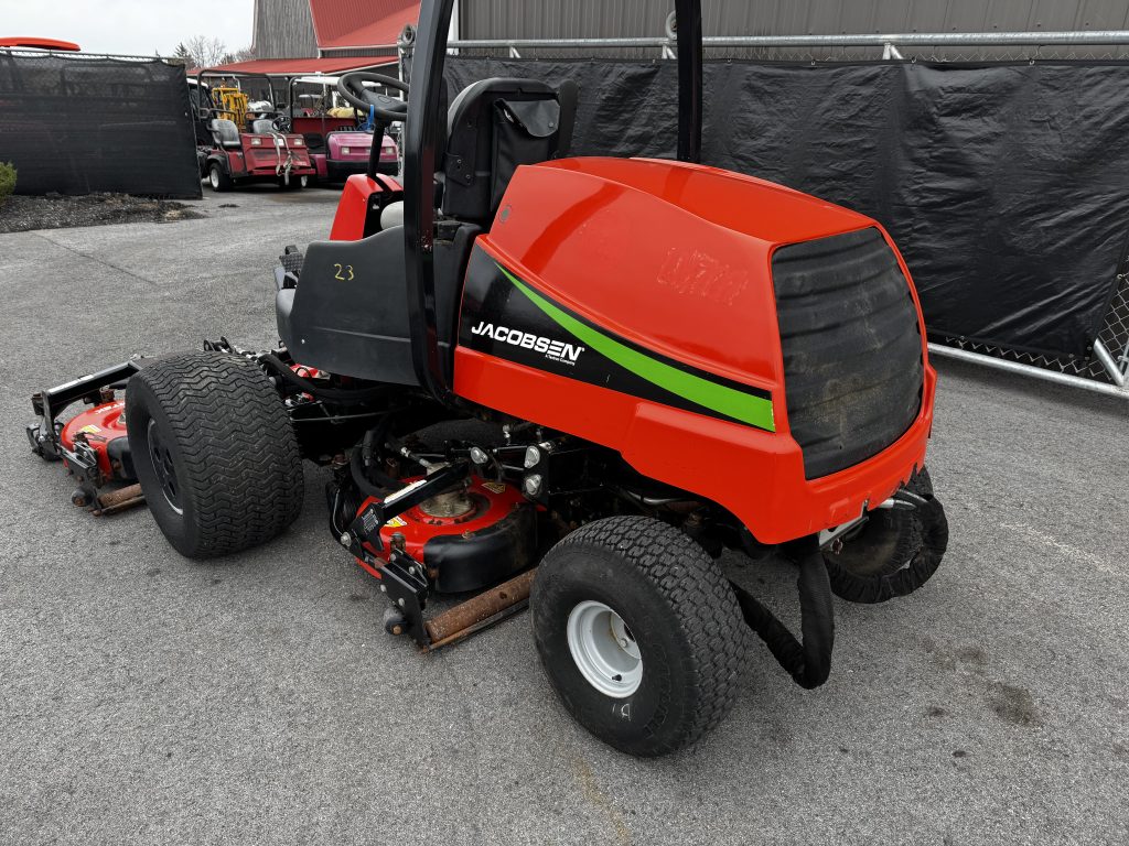 Jacobsen-AR522-Rough-Mower-7.jpg.4e401107451a2a6243b24609521ad7bf.jpg