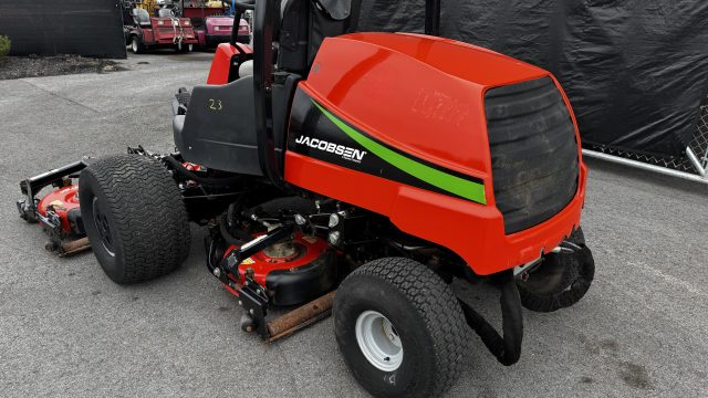 Jacobsen-AR522-Rough-Mower-7.jpg.4e401107451a2a6243b24609521ad7bf.jpg