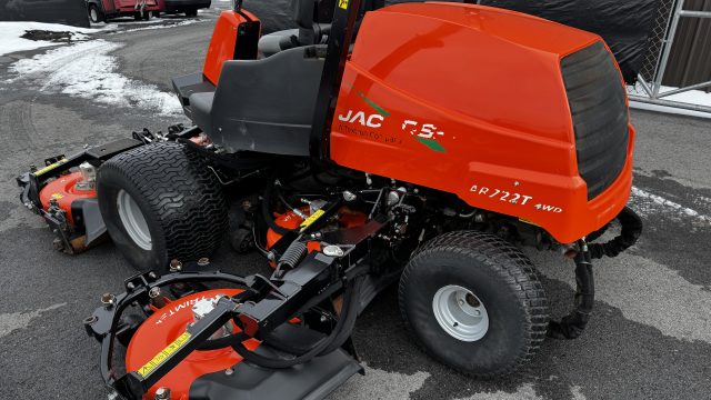 Jacobsen-AR722-Diesel-4WD-Contour-Rotary-Mower-4.jpg.865d5254e21ad6c50a7892b3de7b0731.jpg