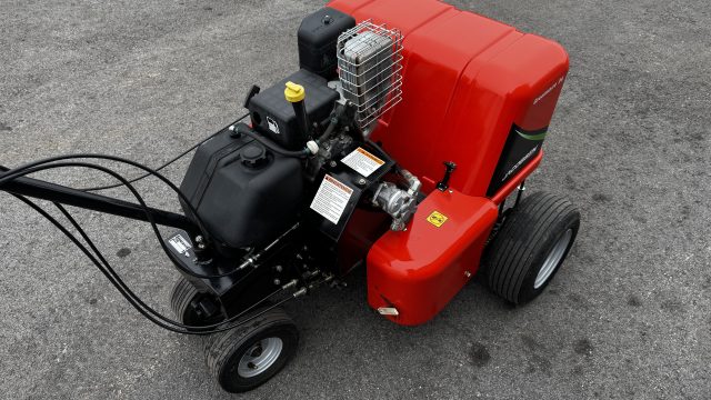 Jacobsen-Greensaire-24-GA24-Walk-Behind-Aerator-2.jpg.4f8ebaa9327f0256c36673c684f812ee.jpg