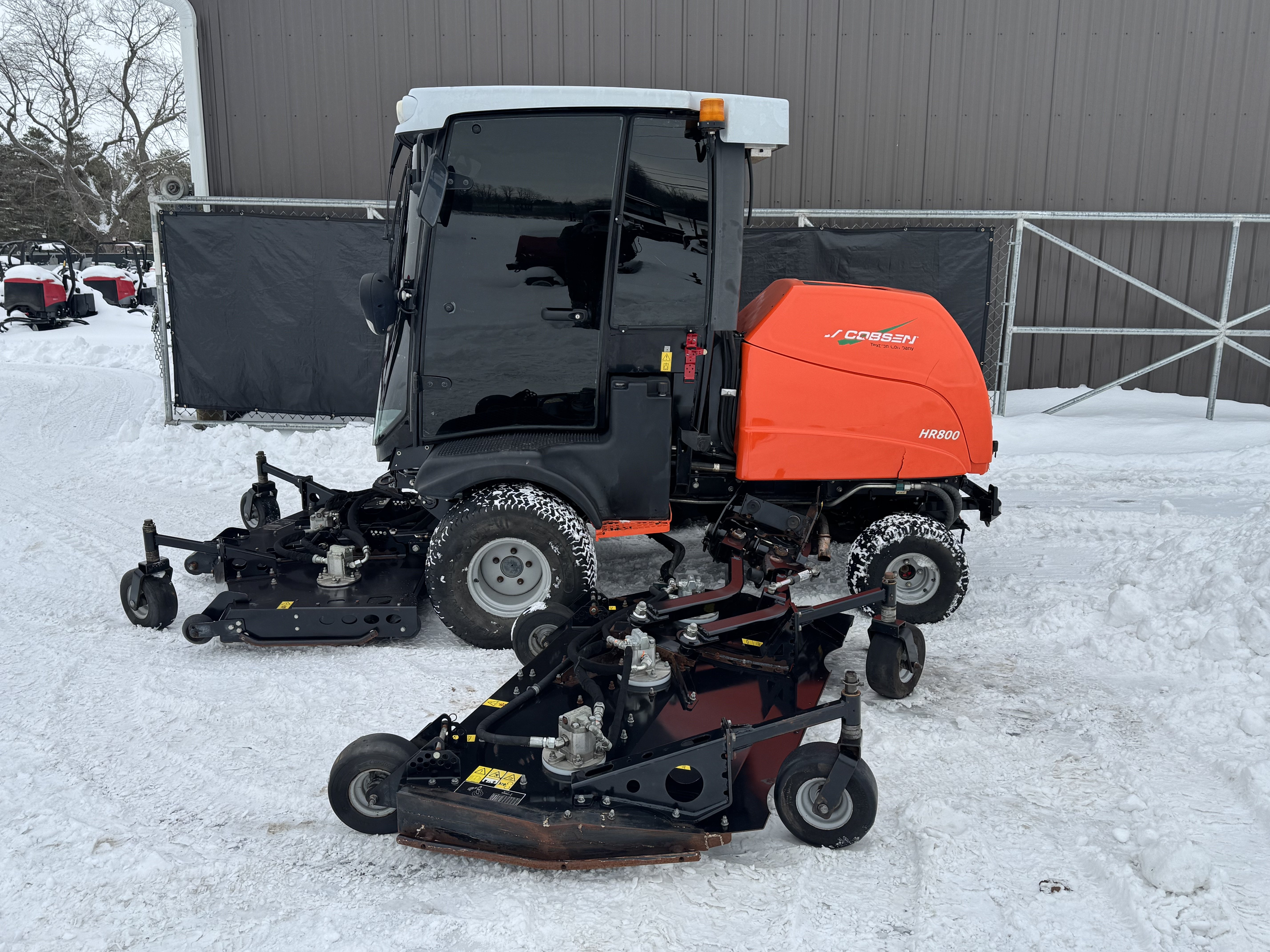 Jacobsen-HR800-Cab-Rotary-Mower-6.jpeg.c88c010a80aa8c2cee6e9305f7ace67a.jpeg