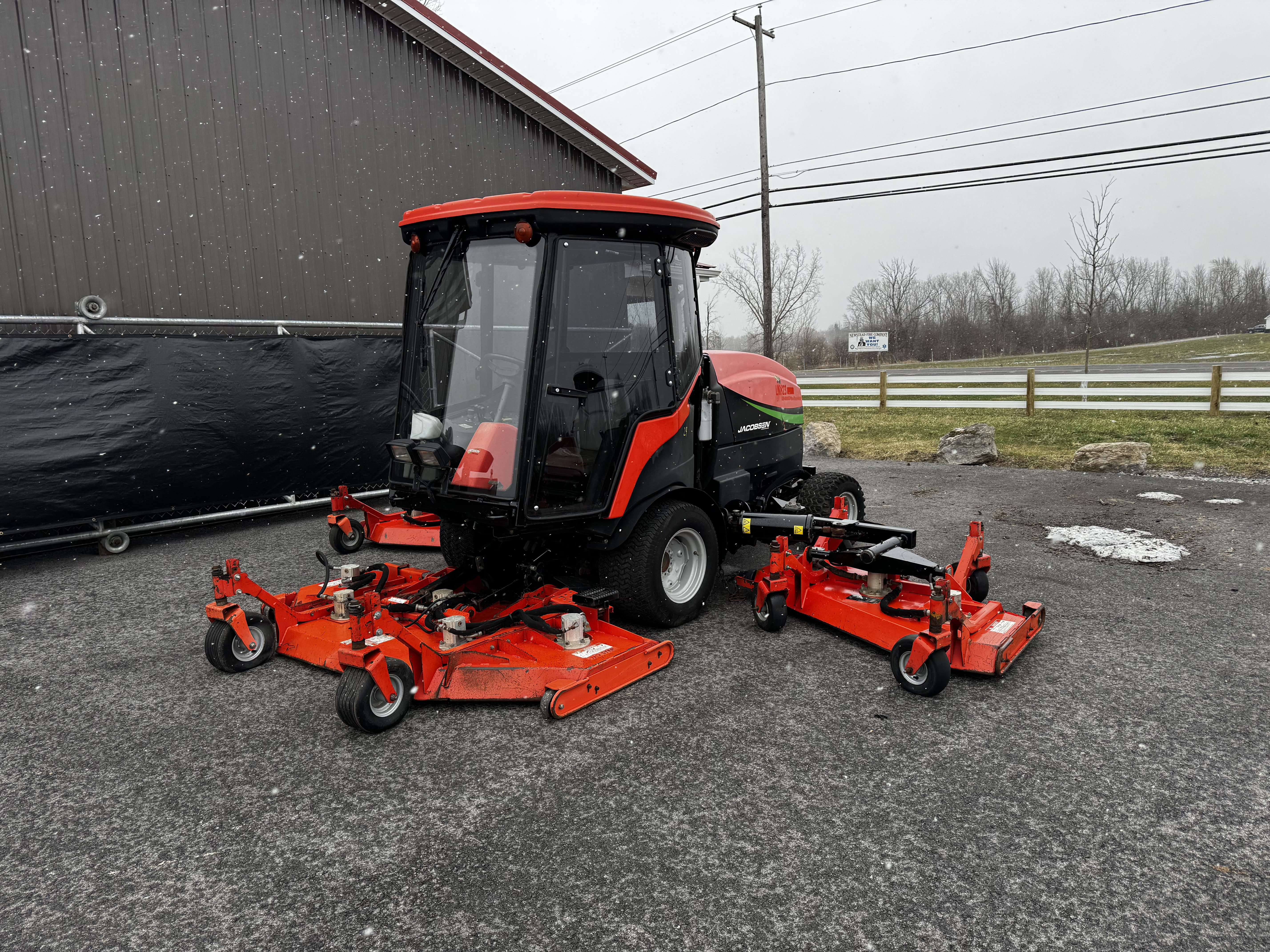 Jacobsen-HR9016-Wide-Area-Mower-4.jpg.7326cca8cb37a93d5643631ef93a3012.jpg