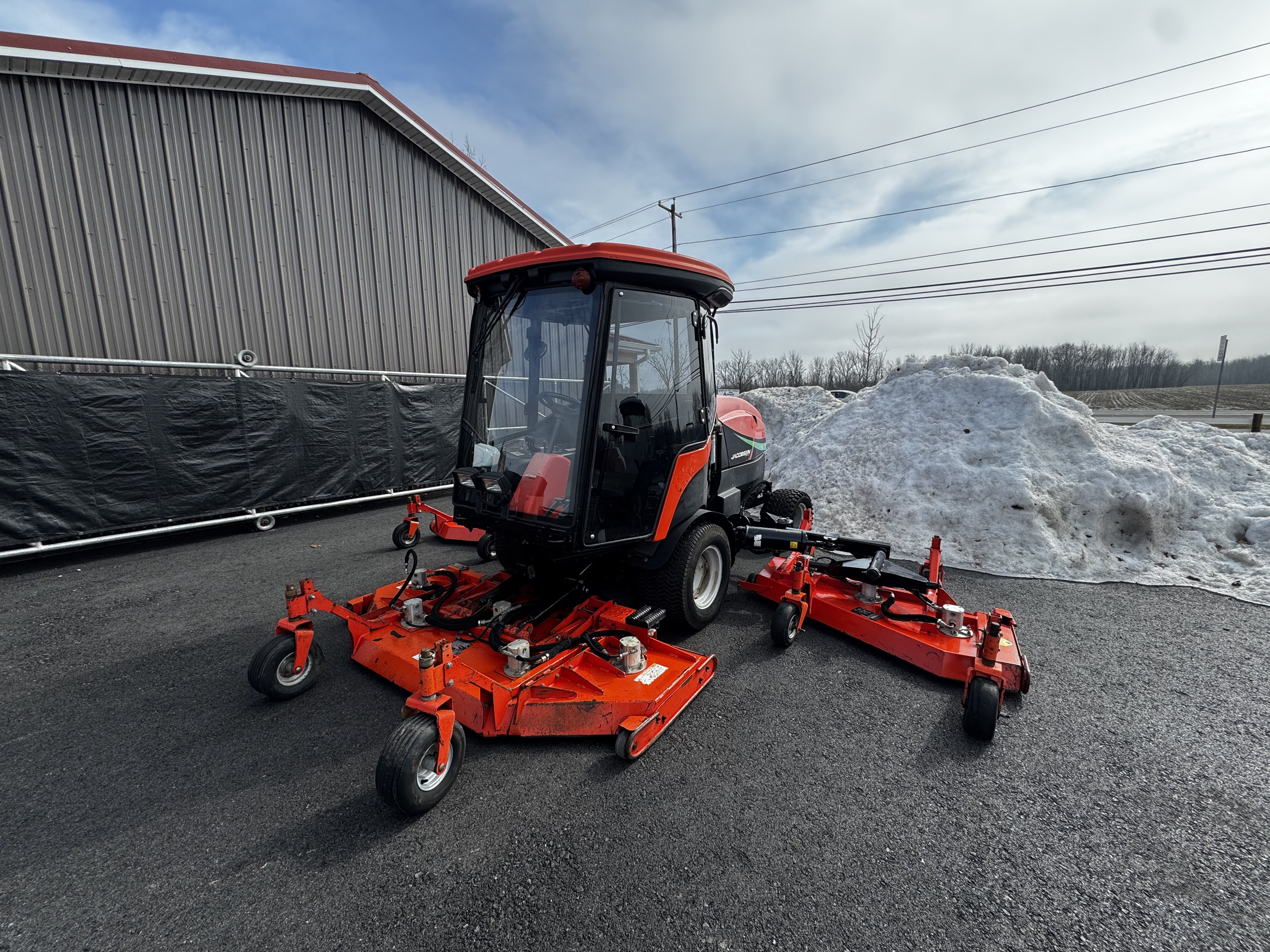 Jacobsen-HR9016-Wide-Area-Mower-4.jpg.edc3b32ce1931b06928c814c70cbe520.jpg