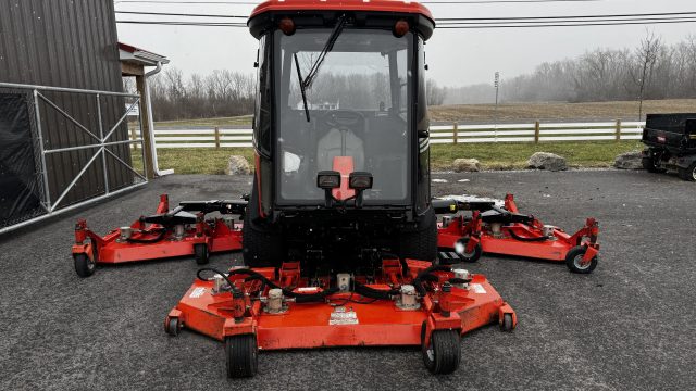 Jacobsen-HR9016-Wide-Area-Mower-5.jpg.2e13e00877b73cf38c4df67fb32527dc.jpg