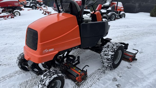 Jacobsen-LF-1880-2×4-Fairway-Mower-5.jpeg.9fd630a77619ace99666dc1eb62c9250.jpeg