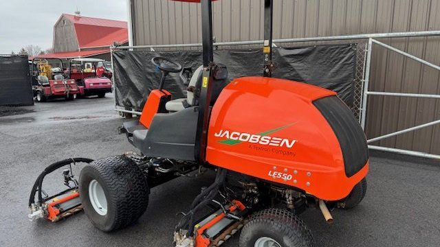 Jacobsen-LF-550-2×4-Fairway-Mower-4.jpeg.02599db6fb2a9a02cf1944dfb20ee1d2.jpeg