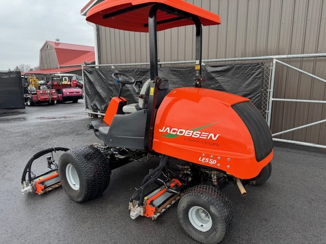 Jacobsen-LF-550-2×4-Fairway-Mower-4.jpeg.02599db6fb2a9a02cf1944dfb20ee1d2.jpeg