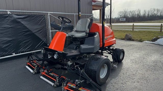 Jacobsen-LF550-2×4-Fairway-Mower-2.jpeg.66708a91b49f5762076c56d70f36a9d2.jpeg