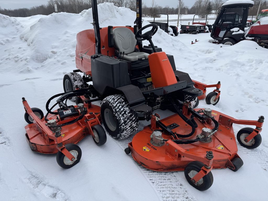 Jacobsen-R311-Rotary-Mower-3.jpeg.e820cab6db8068653ed35af8087cc0d1.jpeg