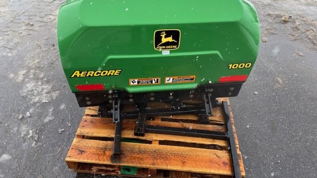 John-Deere-1000-areator-1.jpeg.fef5a91a979d6c0cbe7daae4de9ae565.jpeg