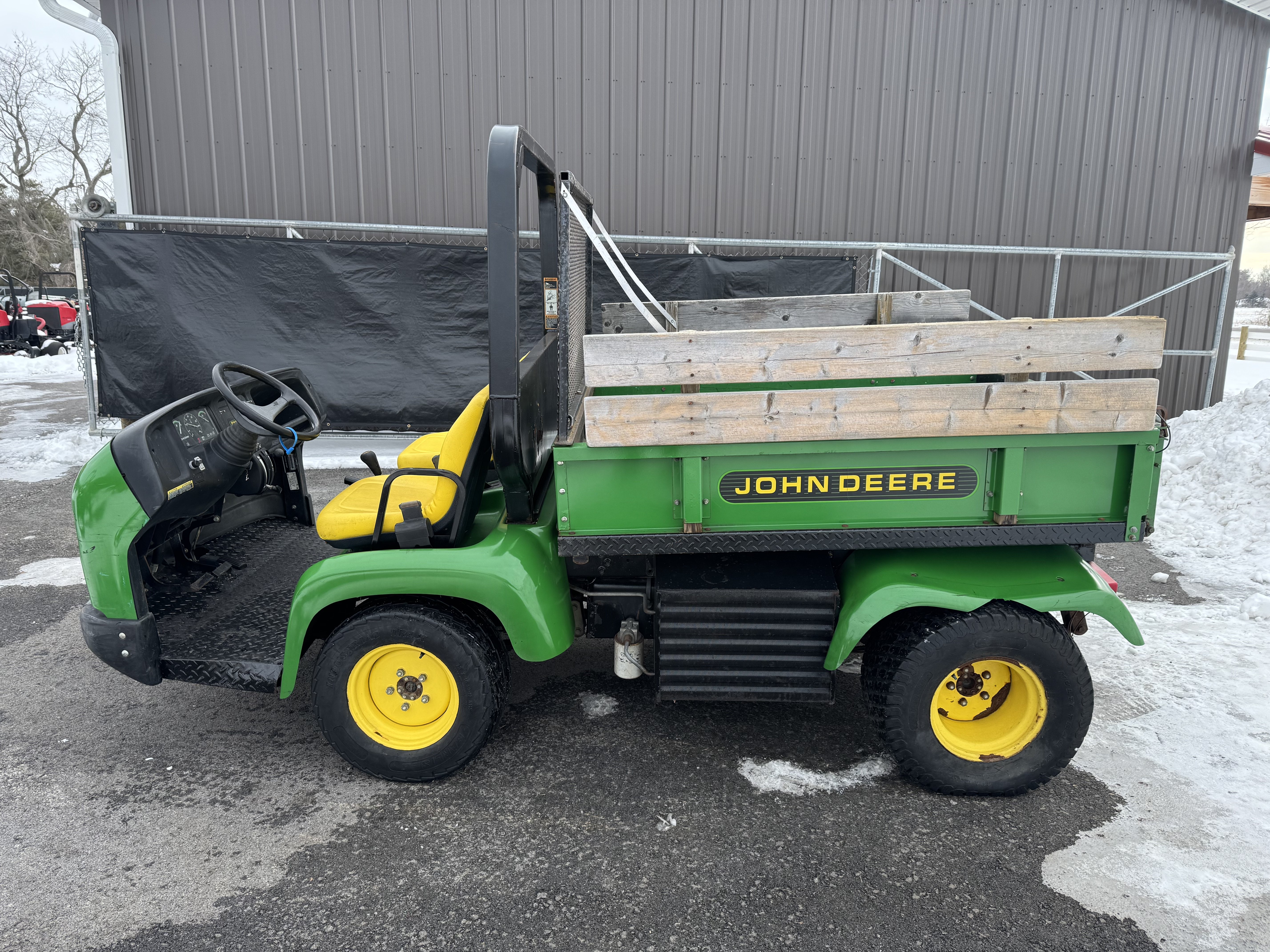John-Deere-2030D-4×4-High-Flow-Hydraulics-Utility-Vehicle-7.jpeg.d59694c4ca37eae99c32f3fc73bcaf95.jpeg
