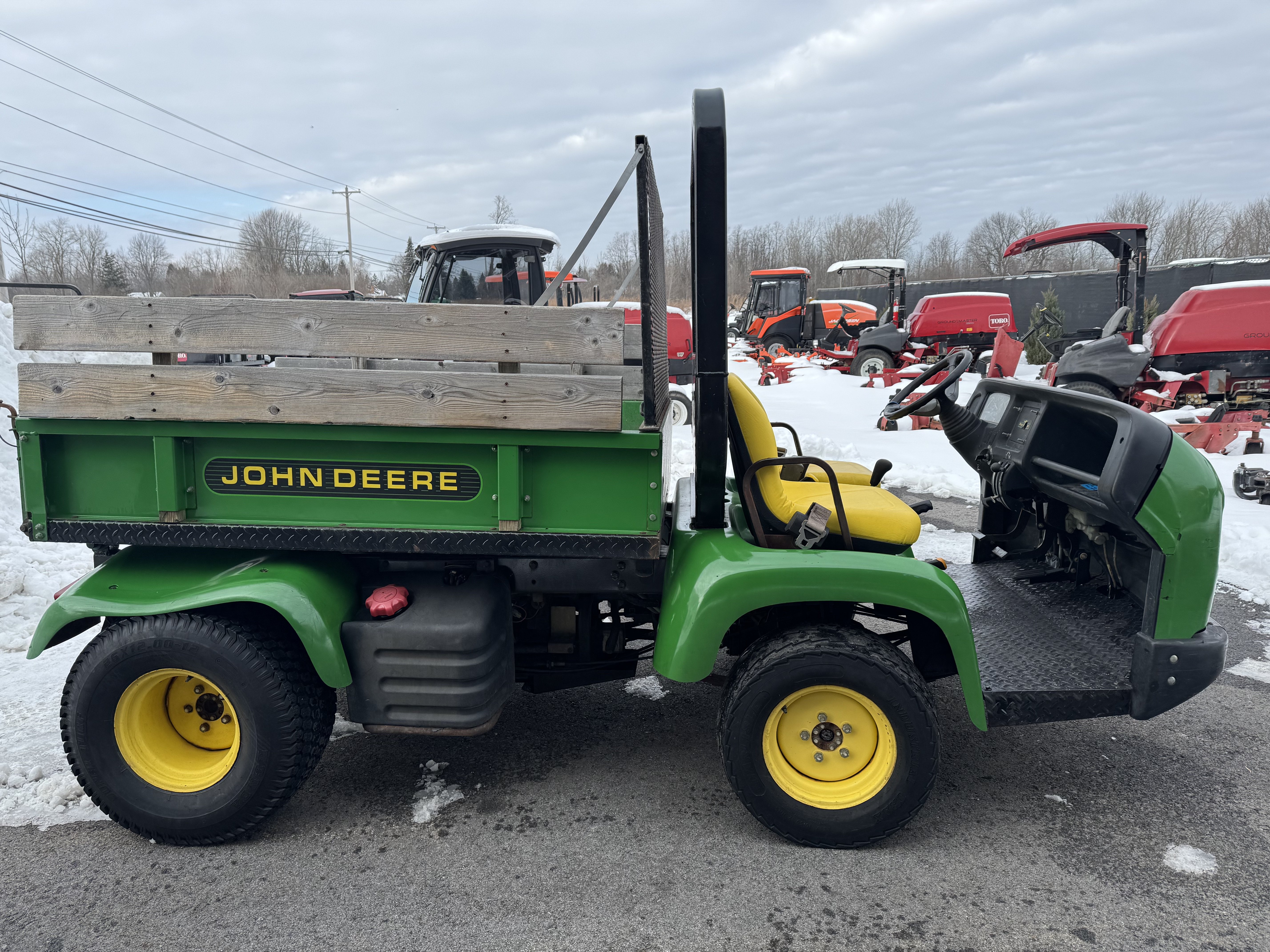 John-Deere-2030D-4×4-High-Flow-Hydraulics-Utility-Vehicle-9.jpeg.575db65b44facddb1a205833bf64f10b.jpeg