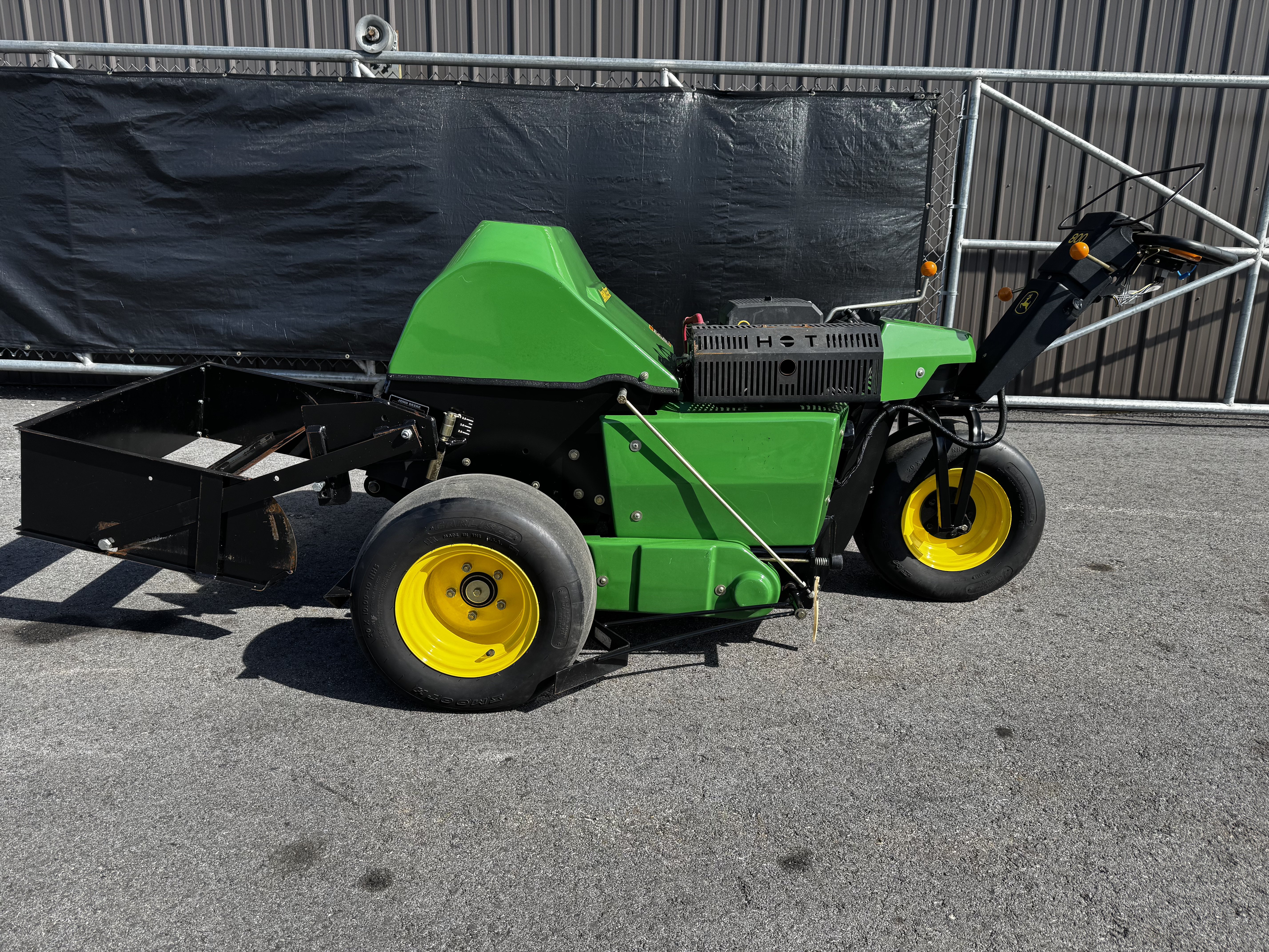 John-Deere-Aerocore-800-25hp-5.jpg.f8addc87f87eb3fca27d189fcc462886.jpg