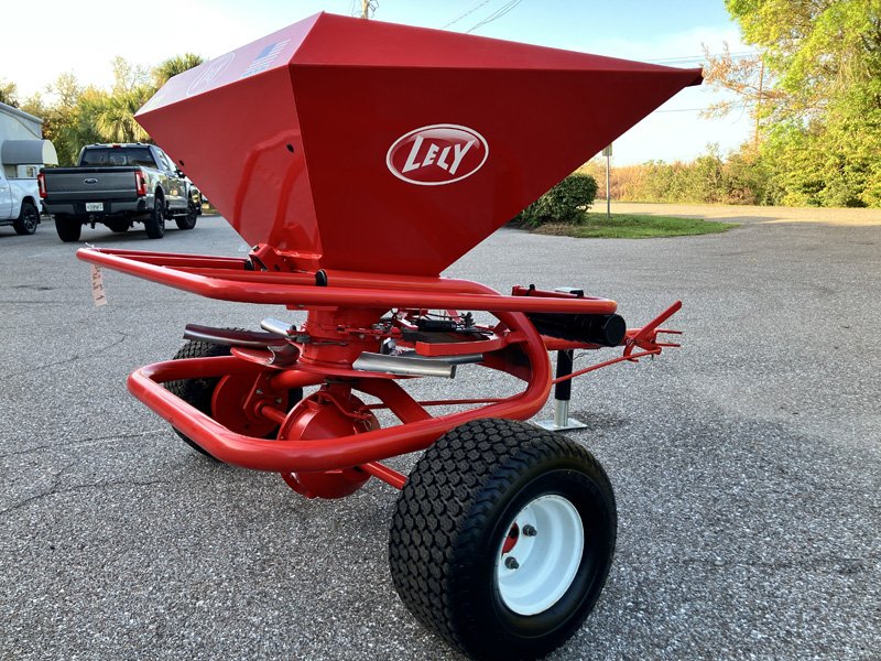 Lely_WFR_Used_Fertilizer_Spreader_700L-007(7).jpg.b68a0355fbb30dd3f99faff8245d0179.jpg
