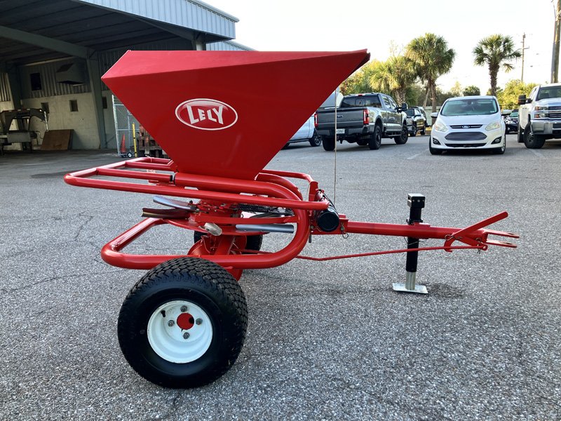 Lely_WFR_Used_Fertilizer_Spreader_700L-007(8).jpg.4d485872fcd5856eaa0fdc38449358a5.jpg