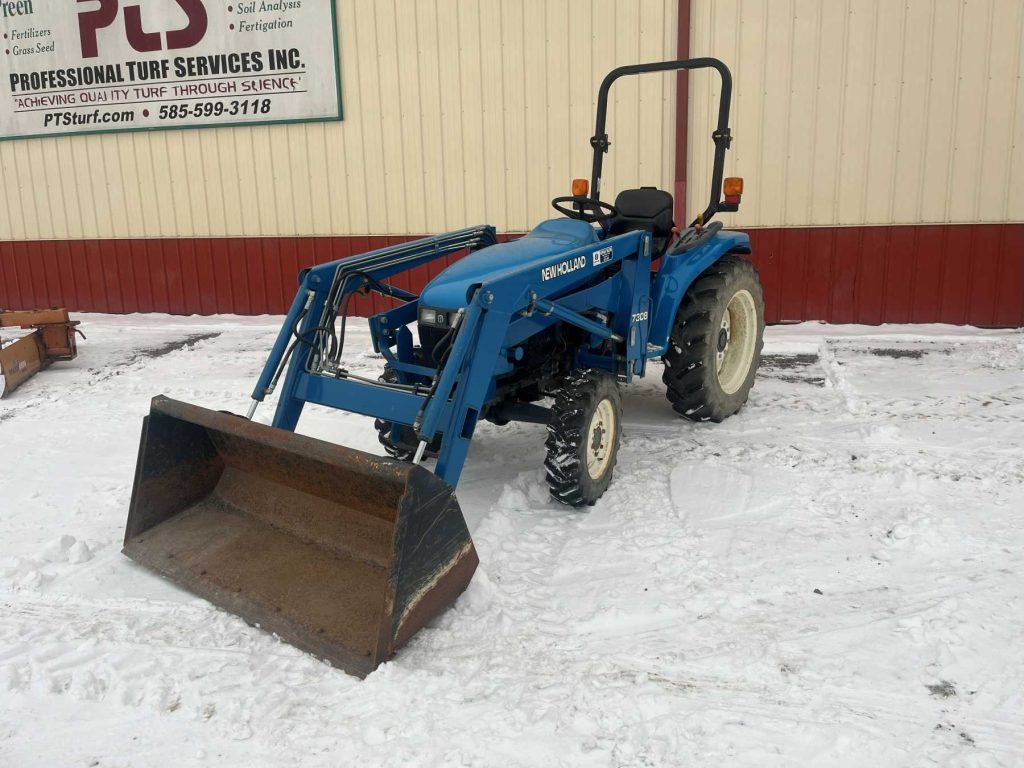 NewHolland5.jpg.9303a1fb389ef900deefe6269753b7fe.jpg