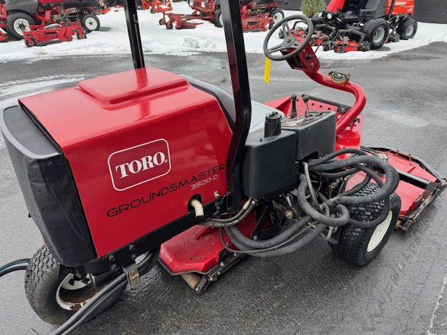 Toro-3500F-Groundsmaster-Rotary-Mower-5.jpeg.b3d3ac4b4003488b5c6935791f42595c.jpeg