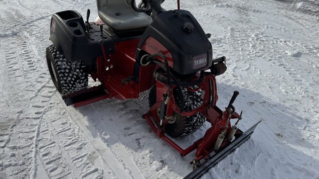 Toro-5040-SandPro-Bunker-Rake-1.jpeg.bd58d65b814f32471049a1bcf6fca3ac.jpeg