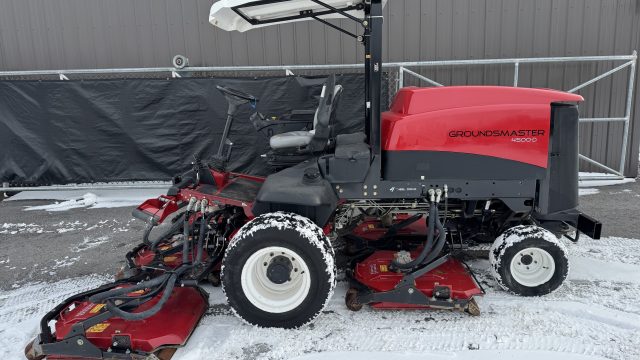 Toro-Groundsmaster-4500D-Rotary-Mower-4.jpeg.49581ac906af1688f9fff3c0fc7b14cc.jpeg