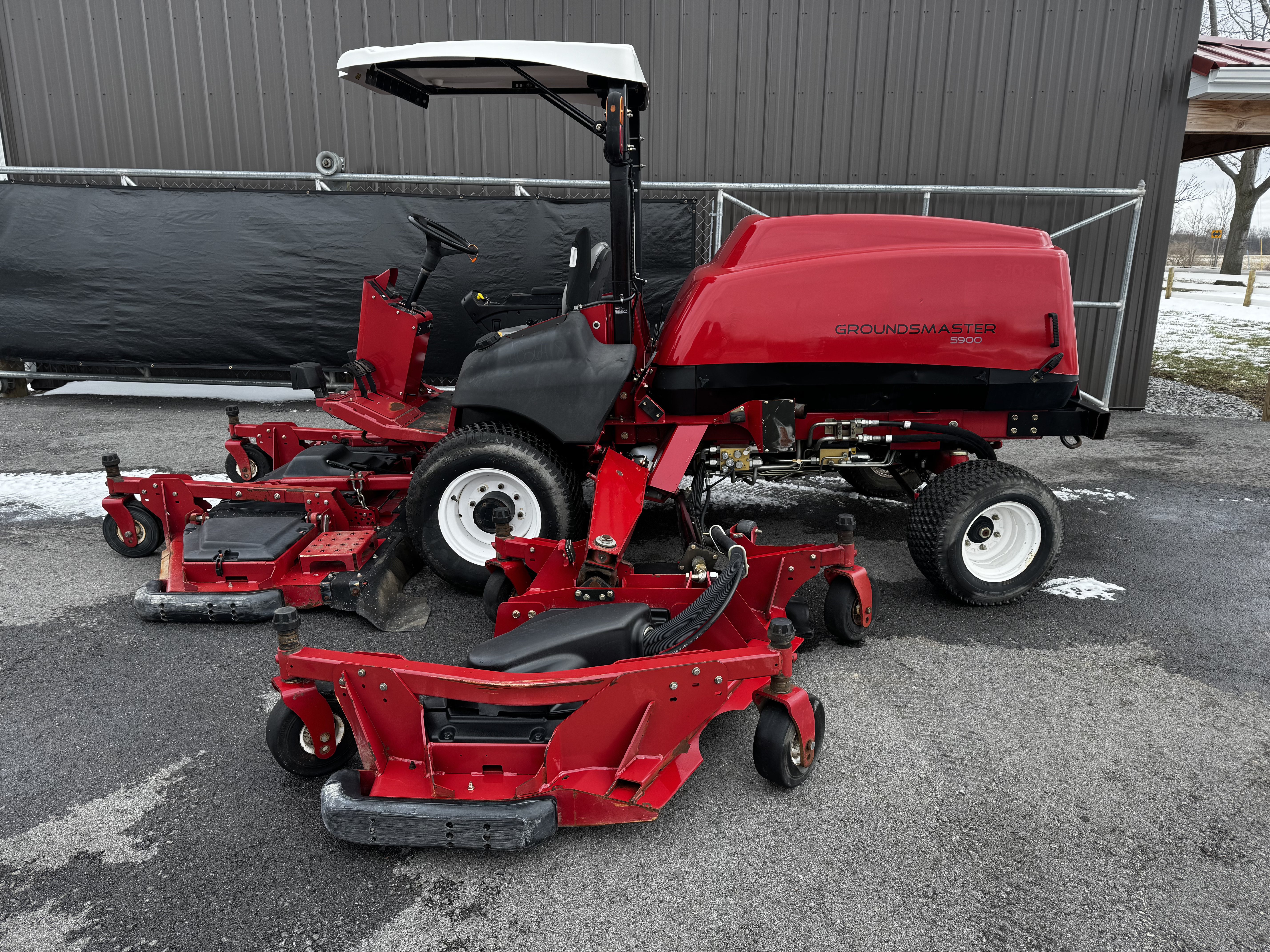 Toro-Groundsmaster-5900-Diesel-4×4-Wide-Area-Mower-3.jpg.ee91db3eecf672e5539f86a76b325e9d.jpg