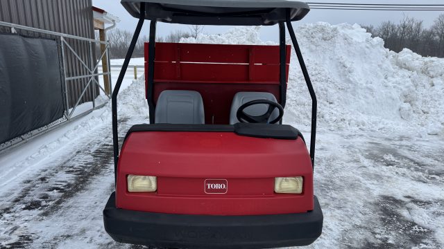 Toro-HDX-D-2×4-Utility-Cart-2.jpeg.32c495c1975ac92075d1cf1d0a4e1419.jpeg