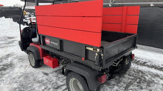 Toro-HDX-D-2×4-Utility-Cart-5.jpeg.8b805019ddbb8abda80b2c137ec44484.jpeg