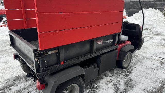 Toro-HDX-D-2×4-Utility-Cart-7.jpeg.e705f35267bc0e3c38062e96568a1b56.jpeg