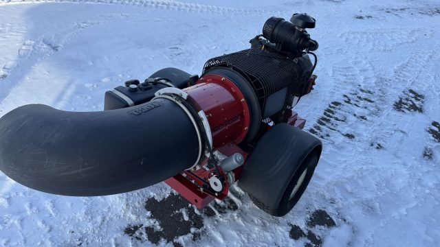 Toro-ProForce-Blower-6.jpeg.f888a5f6d01119907dfb18656298a515.jpeg