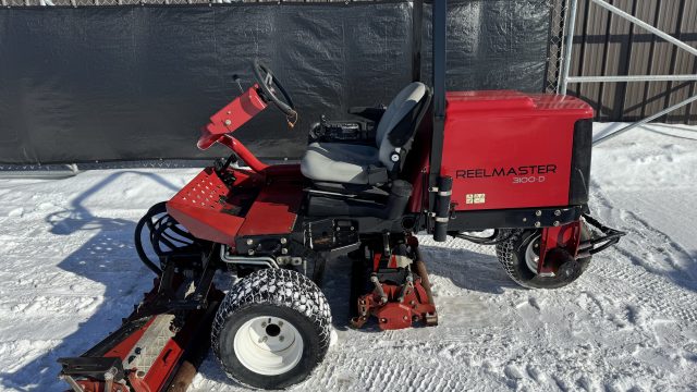 Toro-Reelmaster-3100D-Greens-Mower-3.jpeg.ae37fc64ad3c4d1a19d012353145f74a.jpeg