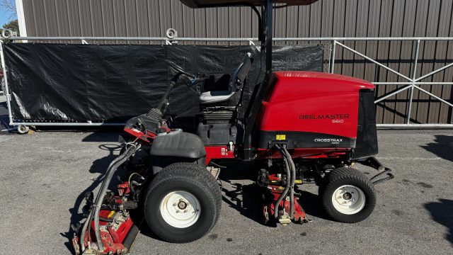 Toro-Reelmaster-5610-Fairway-Reel-Mower-5.jpg.e20e670fc37483c5b3182631f814473e.jpg