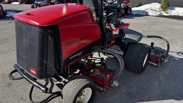 Toro-Reelmaster-5610-Fairway-Reel-Mower-7.jpg.a7df145fd4083243a7e508d628ee288a.jpg